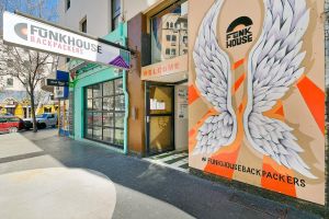 Funk House Backpackers - Accommodation in Brisbane
