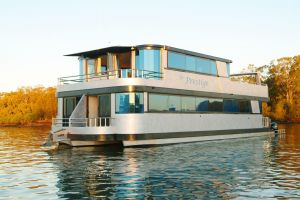 Coomera Houseboats - Accommodation in Brisbane